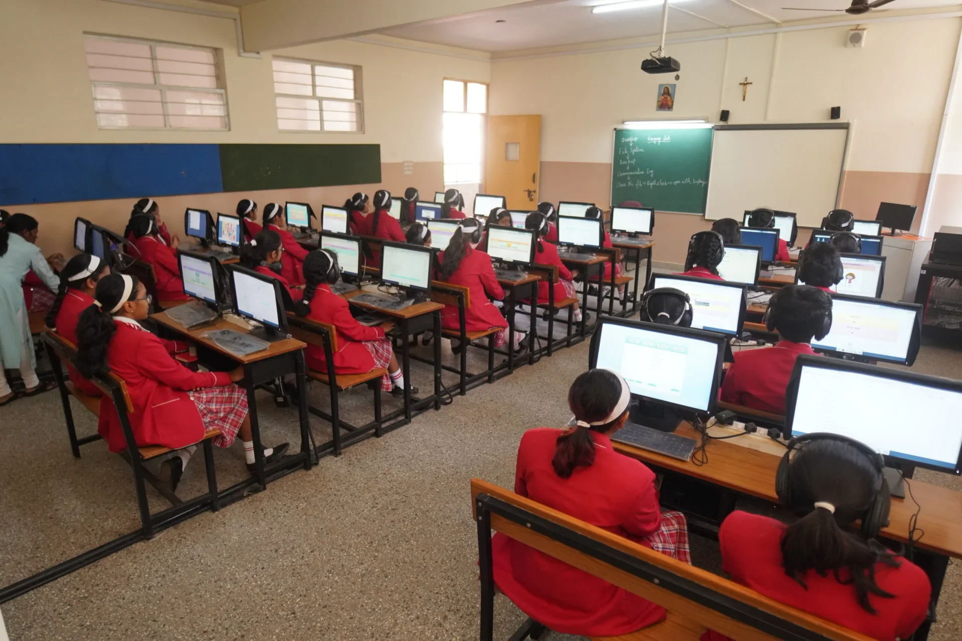 Computer Laboratory at Sacred Heart Girls' High School Bangalore